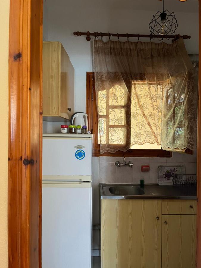 Eleni Antonouli Rooms Kokkino Nero Luaran gambar